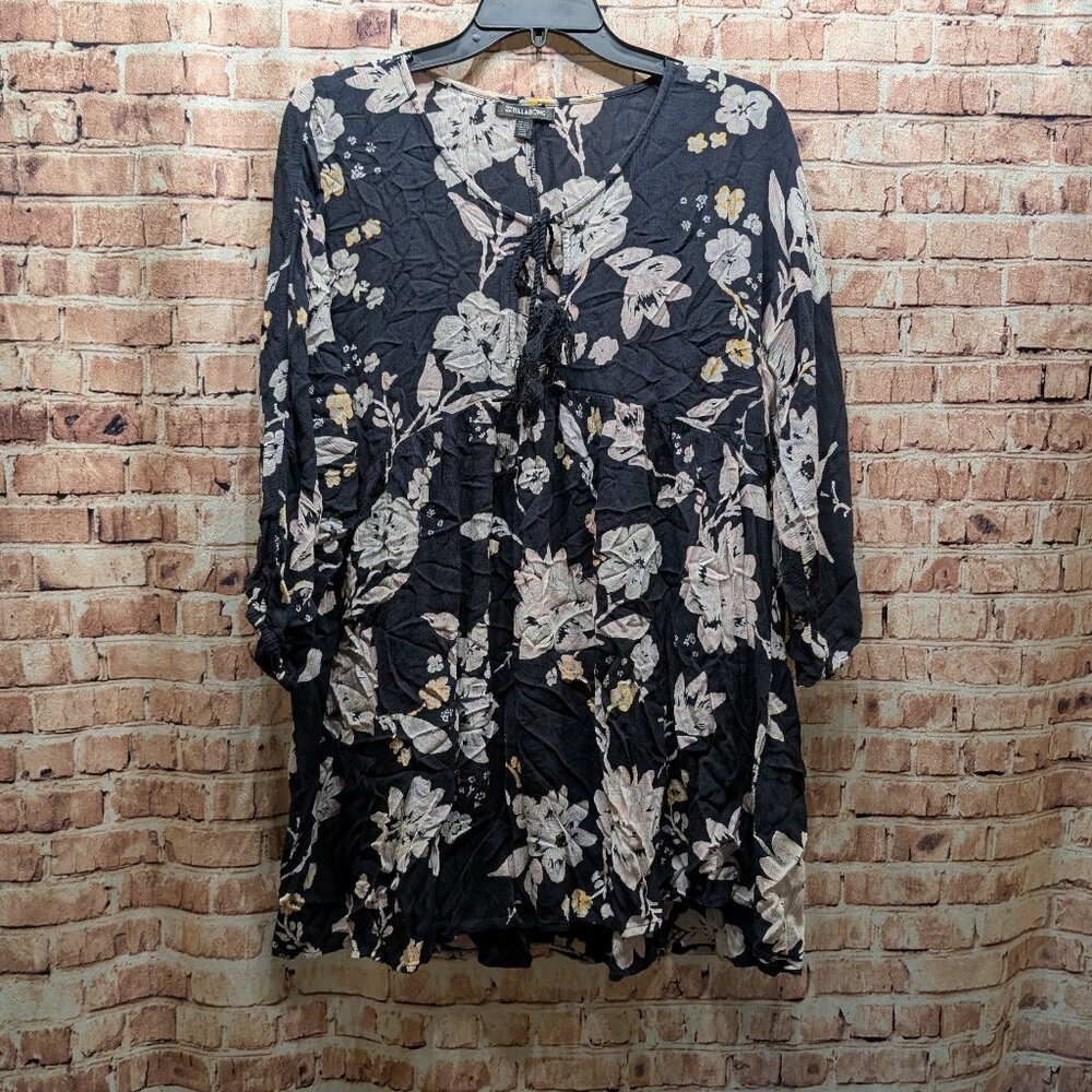 🧨🧨Billabong Tunic Floral Blue White Blouse Size Medium - Picture 1 of 10